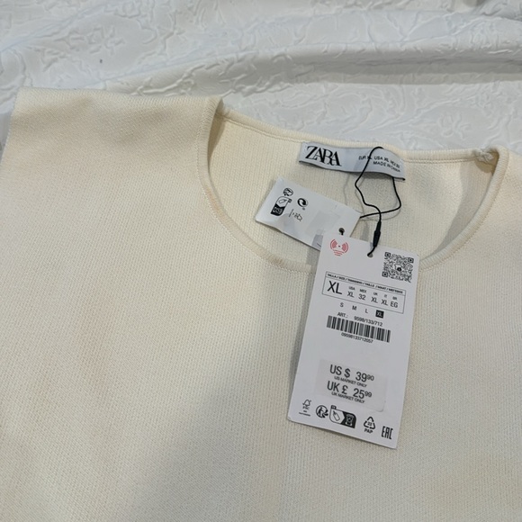 ZARA Knit Top with Gold Buttons *NWT* - Picture 5 of 7